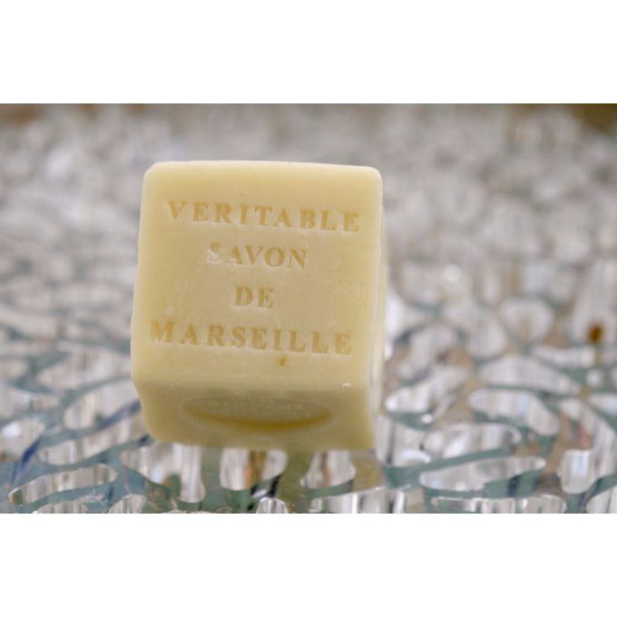 Savon de Marseille cube blanc huile végétale 150GR 