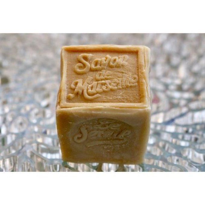 Savon de Marseille Le Sérail cube blanc huile végétale 1KG 