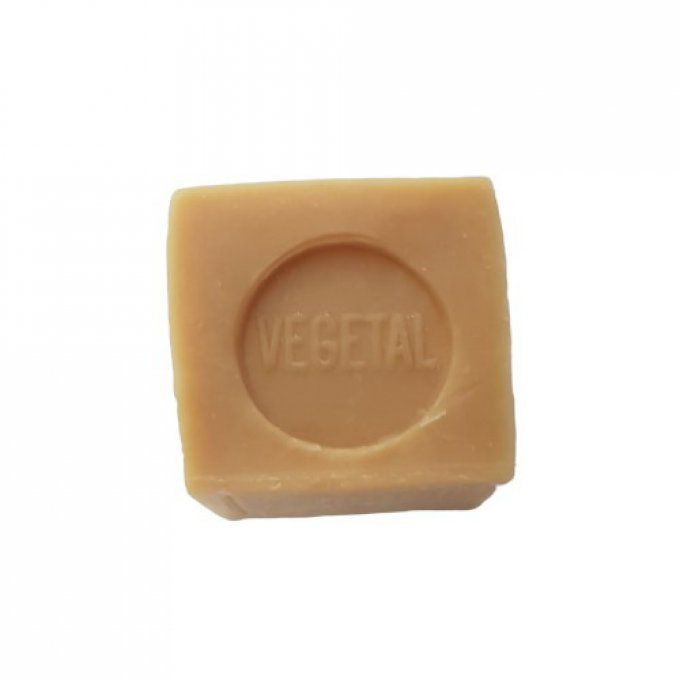 savon-de-Marseille-cube-végétal-blanc-100g-le-sérail-4-douceur-des-sens.jpg